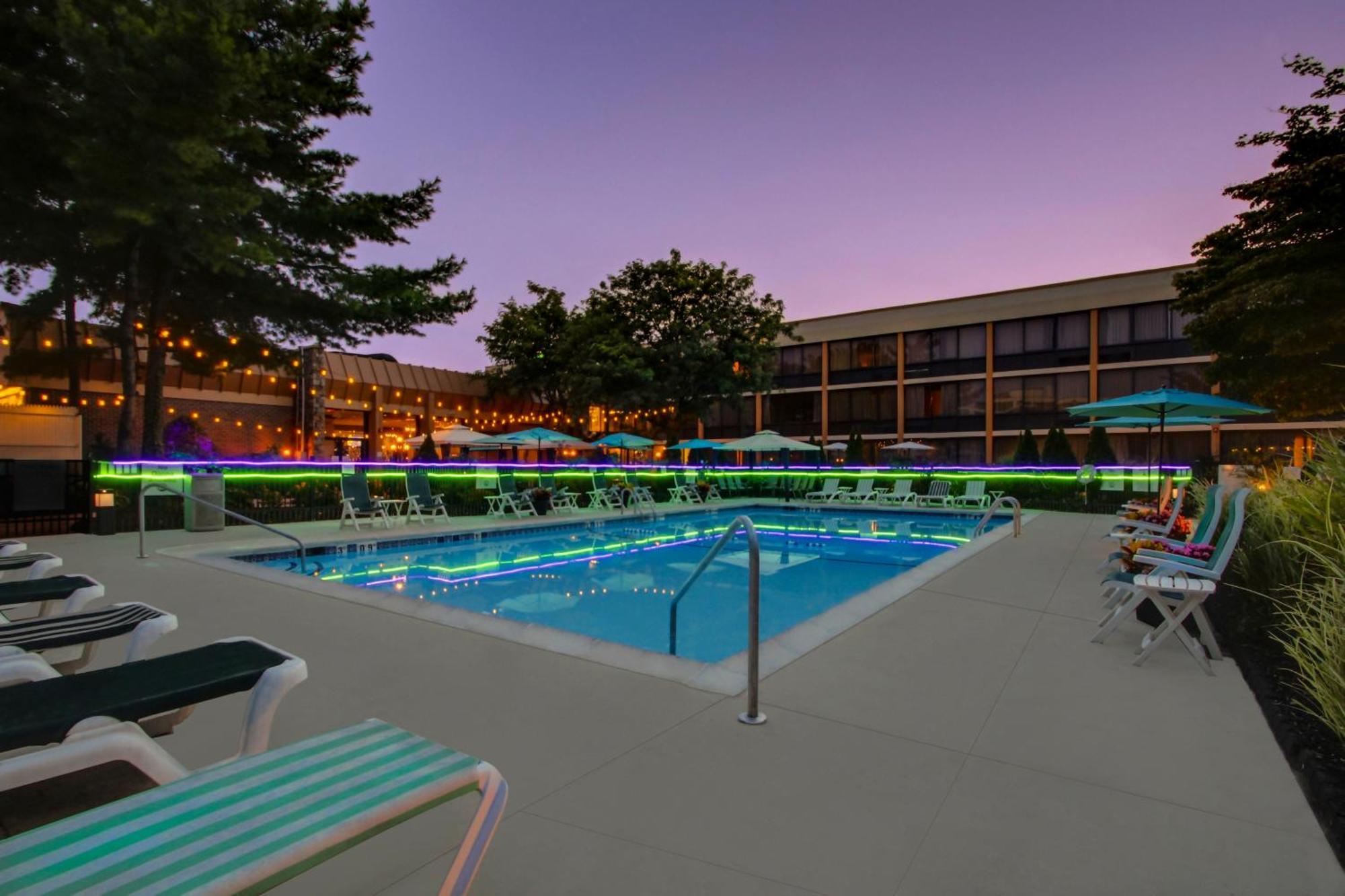 Holiday Inn Westbury-Long Island By Ihg Carle Place Εξωτερικό φωτογραφία